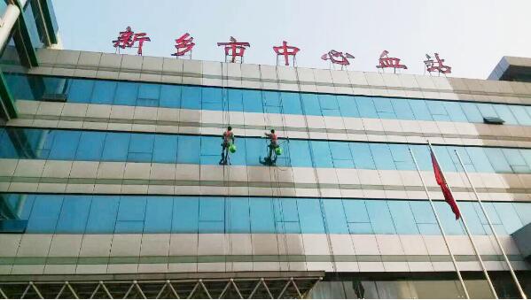 大樓清洗主要清潔哪些部分？